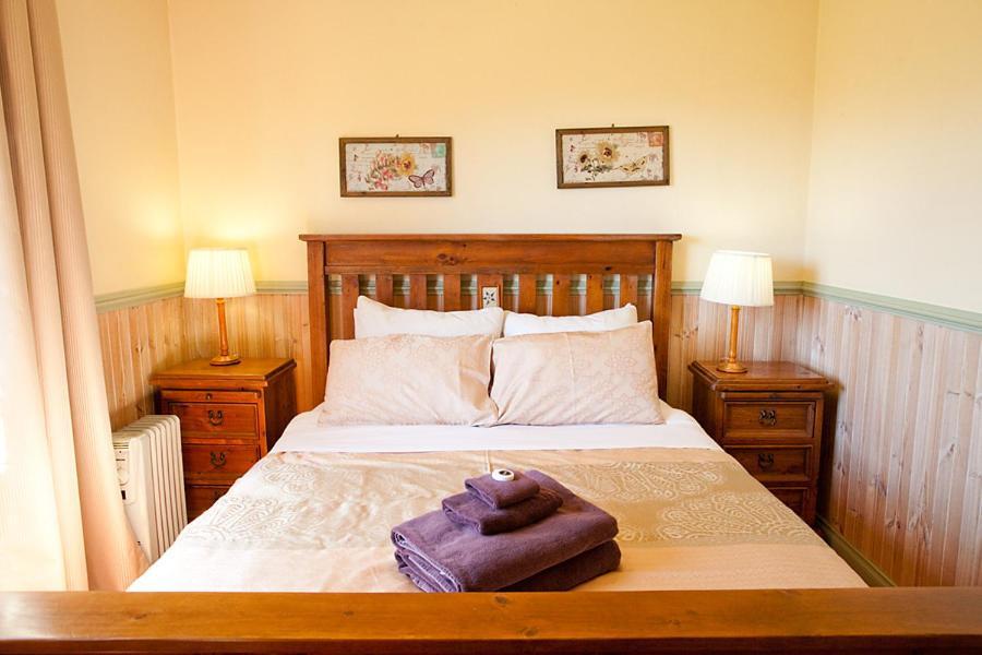 קנגורו וואלי Minimbah Farm Cottages-Family Farmstay- Choose From 2 & 3 Bedroom Cottages And 6 Bedroom House מראה חיצוני תמונה
