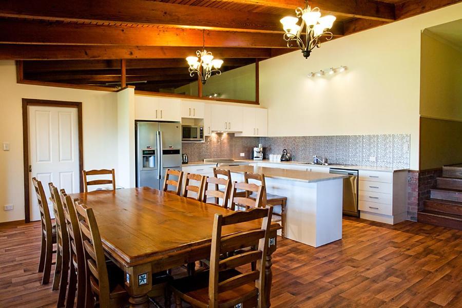 קנגורו וואלי Minimbah Farm Cottages-Family Farmstay- Choose From 2 & 3 Bedroom Cottages And 6 Bedroom House מראה חיצוני תמונה